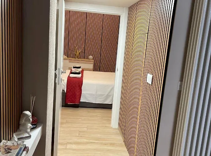 Nadia House 아파트 *